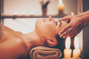 Masaje Champi: Una Joya del Ayurveda para el Bienestar Integral